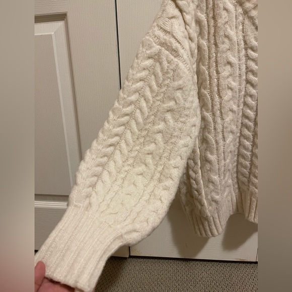 Sweater - Picture 2 of 7